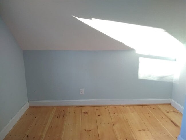 Building Photo - 108 Mill Ln