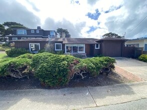 Building Photo - 1111 Shell Ave