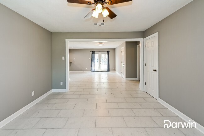 Building Photo - 13123 Glenwyck Street, Houston, TX 77045