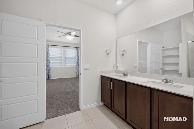 Building Photo - 7225 Raynor Pl