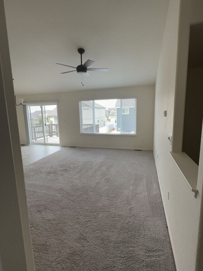 Foto del edificio - 3 Bed. 2 Bath, 2 Car Garage in Promontory