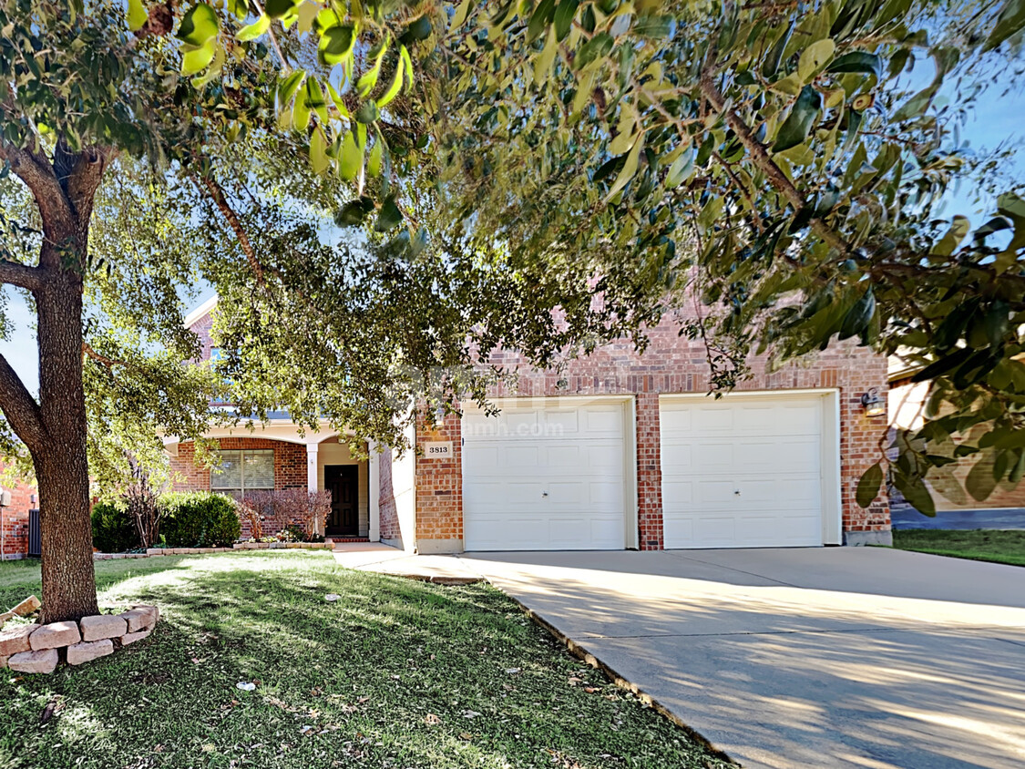 Foto principal - 3813 Denridge Ln