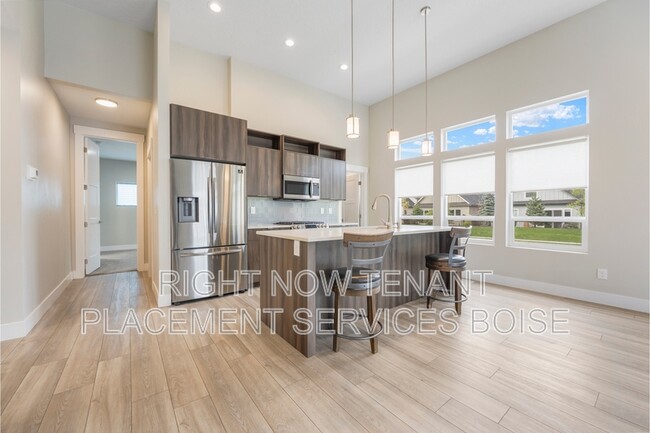 Building Photo - 3894 W Crossley Dr