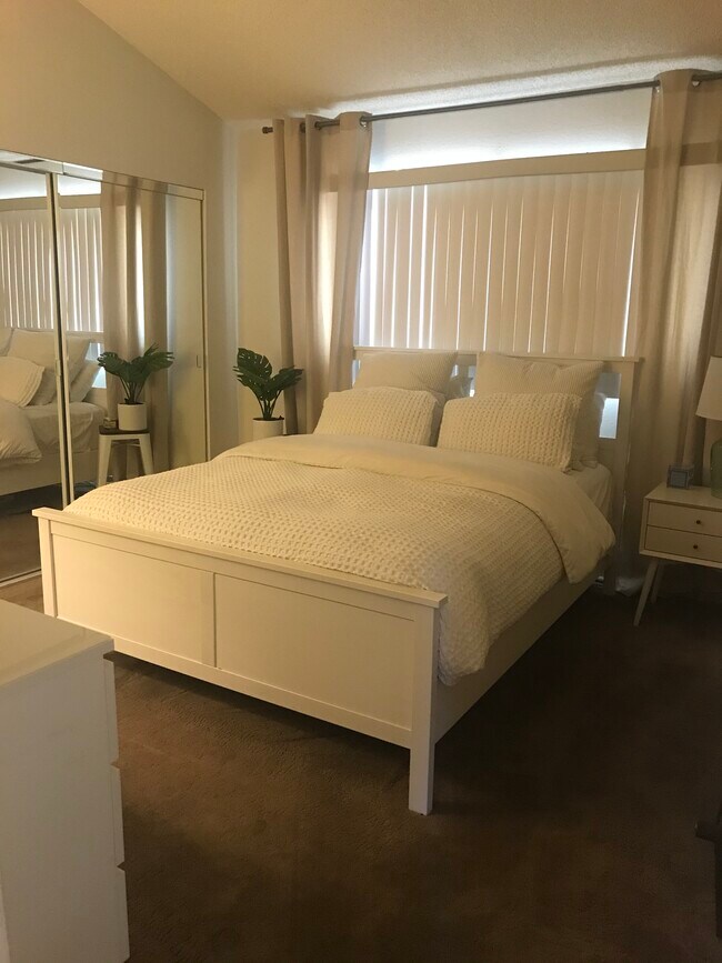 Foto del edificio - 17071 Sims Ln