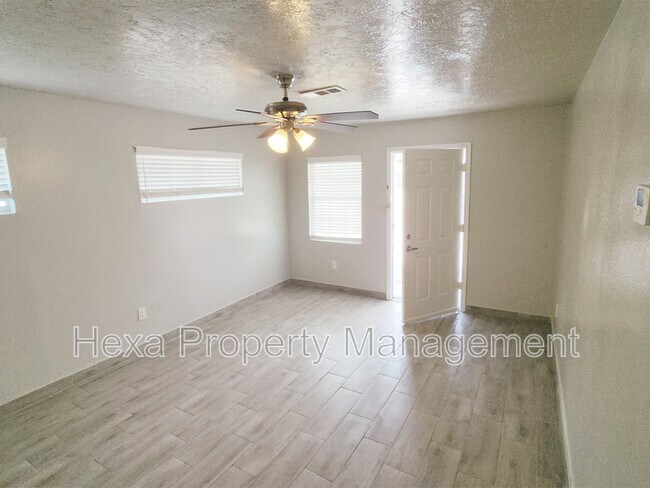 Building Photo - 4679 Weaver Rd