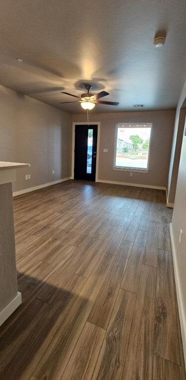 Building Photo - 2365 N Thompkins Ave
