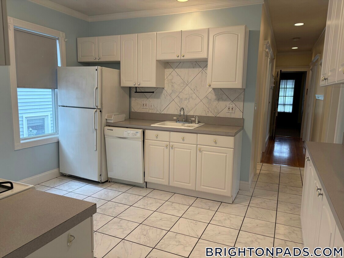 Foto principal - 18 Bigelow St