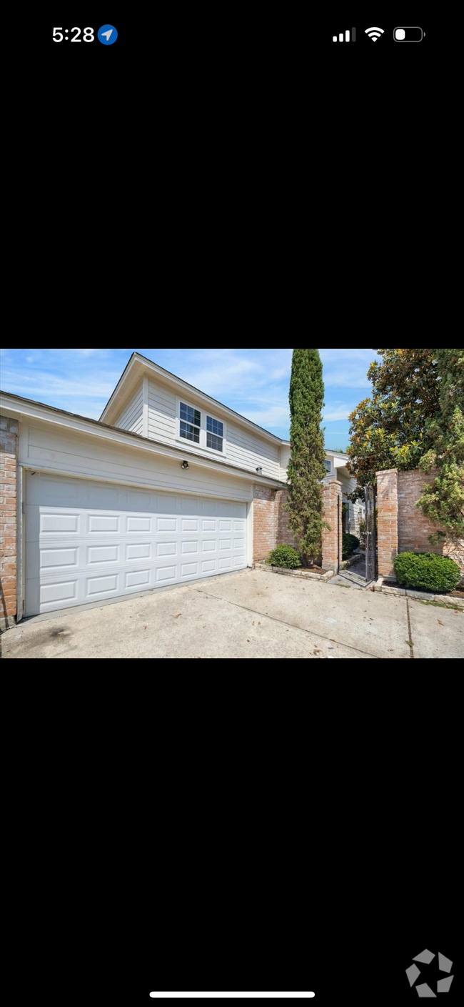Building Photo - 1606 Beaver Springs Cir