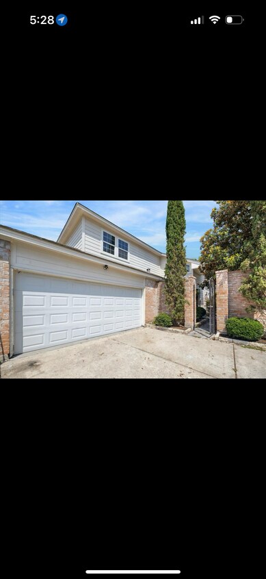 Primary Photo - 1606 Beaver Springs Cir