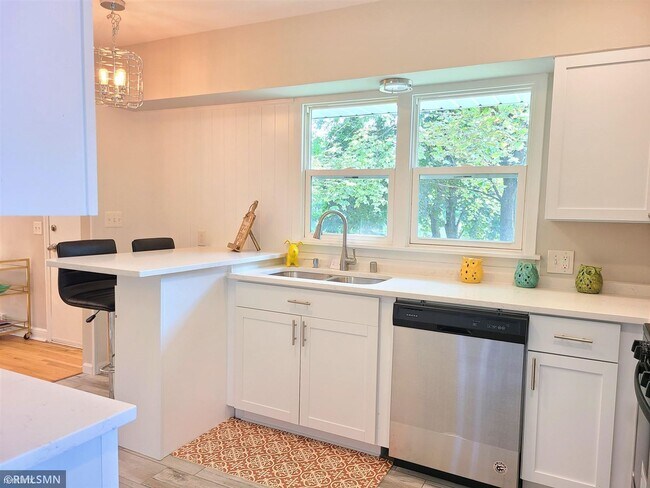 Building Photo - 3 br, 2 bath House - 141 Wheelock Parkway E
