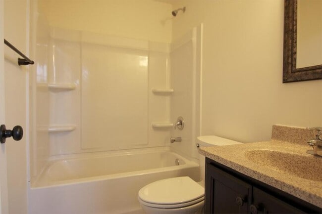 Foto del edificio - 235 Buckeye St