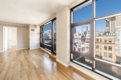 Foto principal - 123 W 23rd St