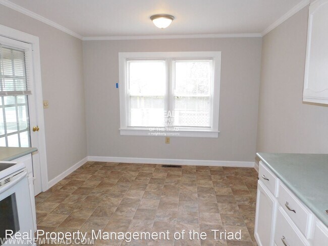 Building Photo - 4 br, 2 bath House - 1524 Rankin Road