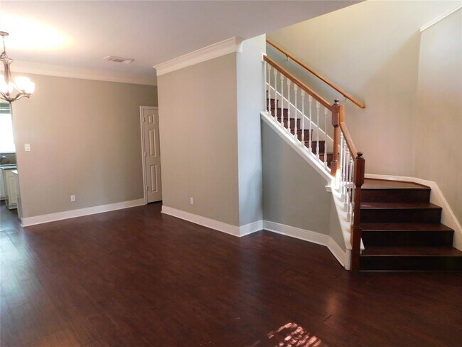 Foto del edificio - 2914 Bluegrass Ct