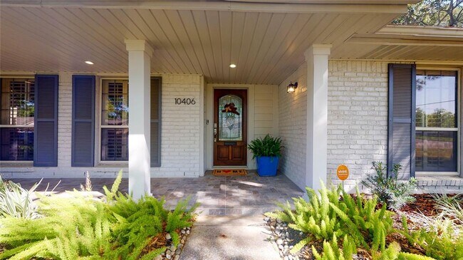Building Photo - 10406 Raritan Dr