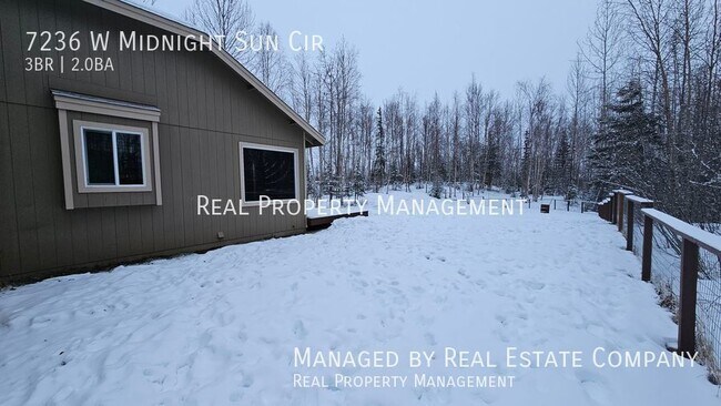 Building Photo - Gorgeous Newer Construction Ranch Style Th...