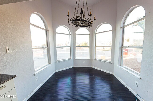 Building Photo - 3129 Tierra Asia Pl