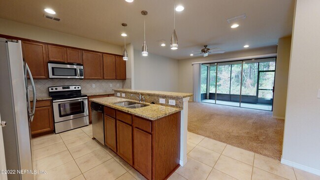 Foto del edificio - 7027 Coldwater Dr