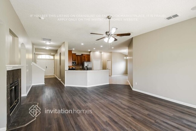 Foto del edificio - 3039 Whispering Willow Way