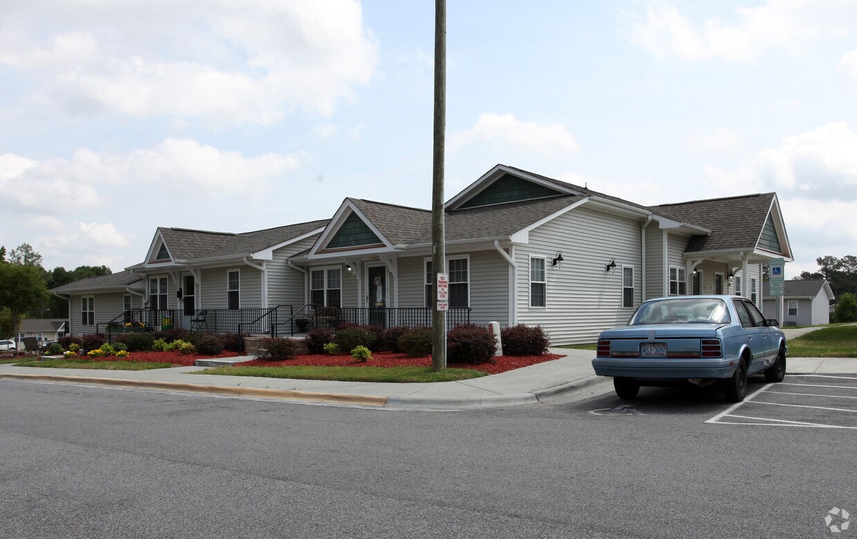 Foto principal - Mutual Heights Apartments