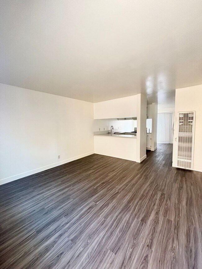 Foto del edificio - 728 N D St