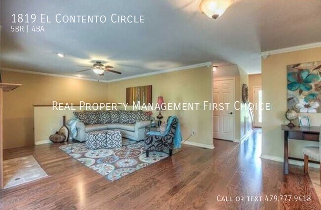 Building Photo - 5 Bedroom for rent in Bentonville!