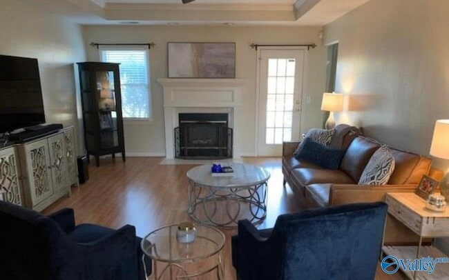 Building Photo - 101 Hickory Trail Dr
