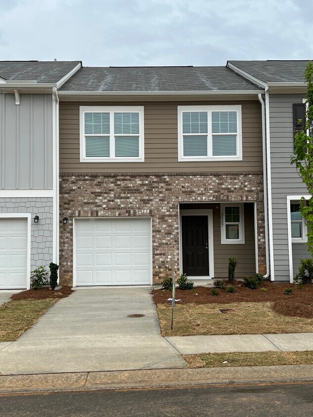 3537 Cardinal Dr SW, Atlanta, GA 30331 Townhome Rentals in Atlanta GA