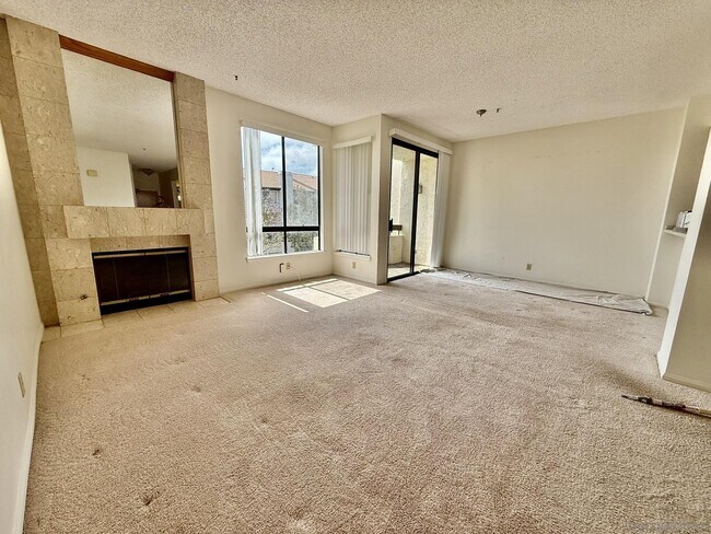 Foto del edificio - 5875 Friars Rd