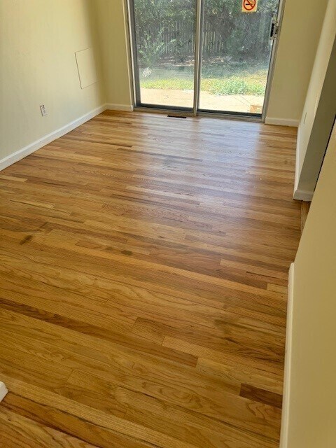 Foto del edificio - Affordable 5 bedroom with spacious backyard