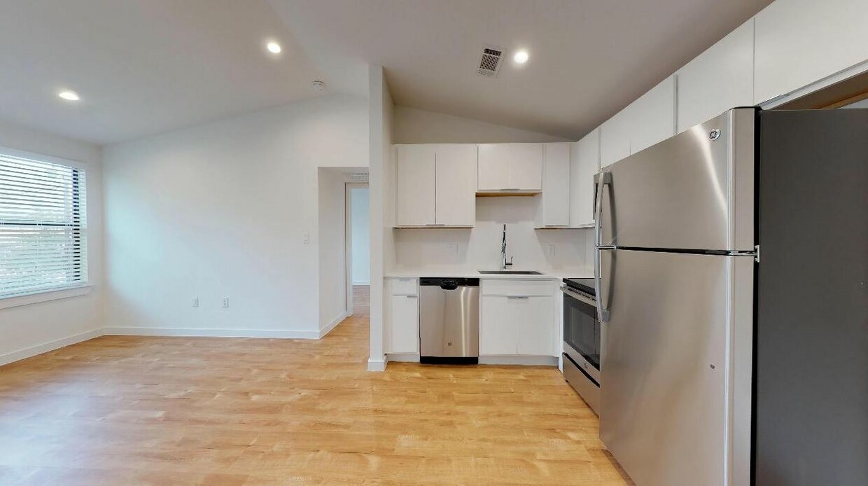 The Flamingo Apartments Dallas, TX