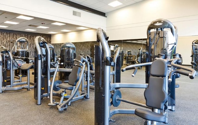 Building Photo - 800 W Blackhawk St