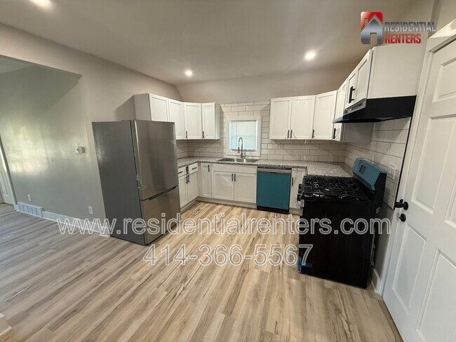 Foto del edificio - 845 S 75th St
