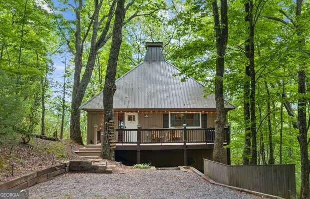 Building Photo - 27 Laurel Hill Ln