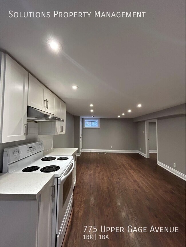 Photo du bâtiment - Charming 1-Bedroom Apartment