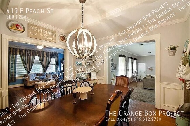 Foto del edificio - 419 E Peach St