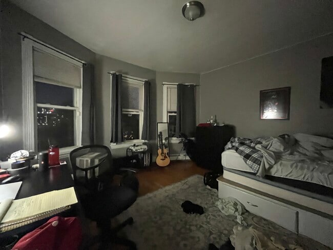 Foto del edificio - 168 Hillside St