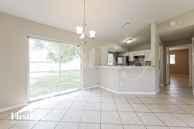 Foto del edificio - 2565 Vogler Ln