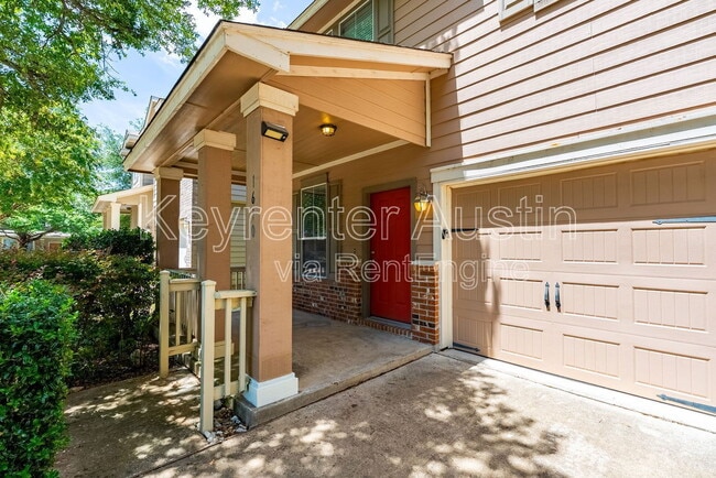 Building Photo - 1610 Yoakum St