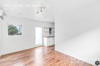 Building Photo - 4447 1/2 Willow Brook Ave