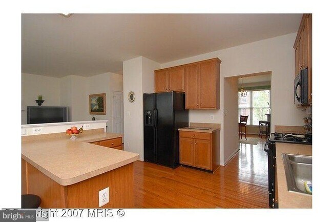 Foto del edificio - 25904 Donovan Dr