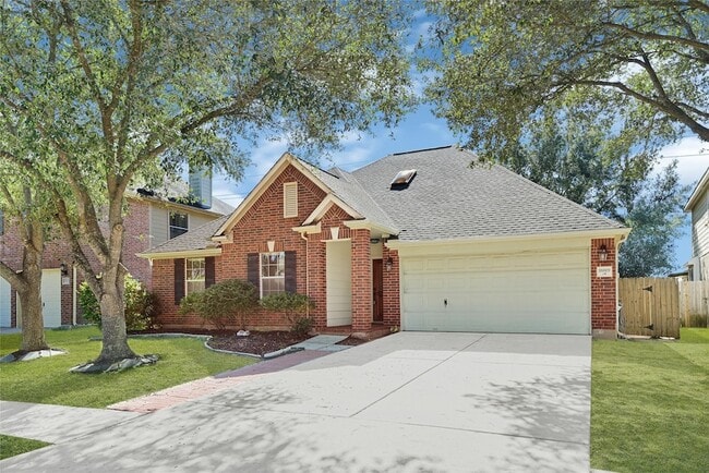 Photo - 18819 Forest Deer Rd House