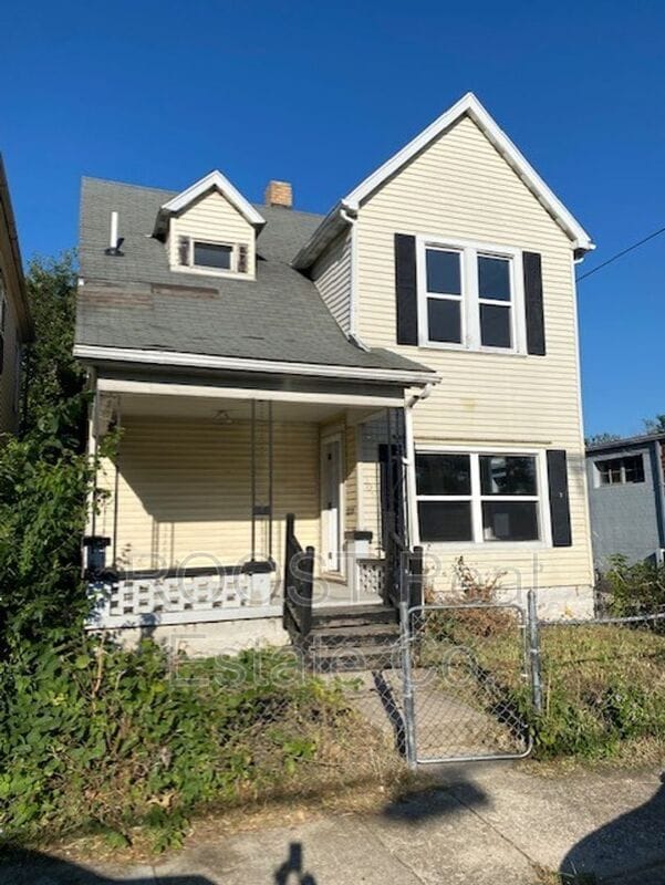 Building Photo - 209 N Irwin St