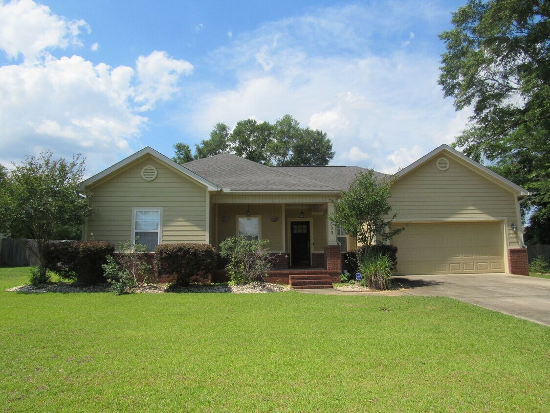 Foto principal - Valley Chase Subdivision!