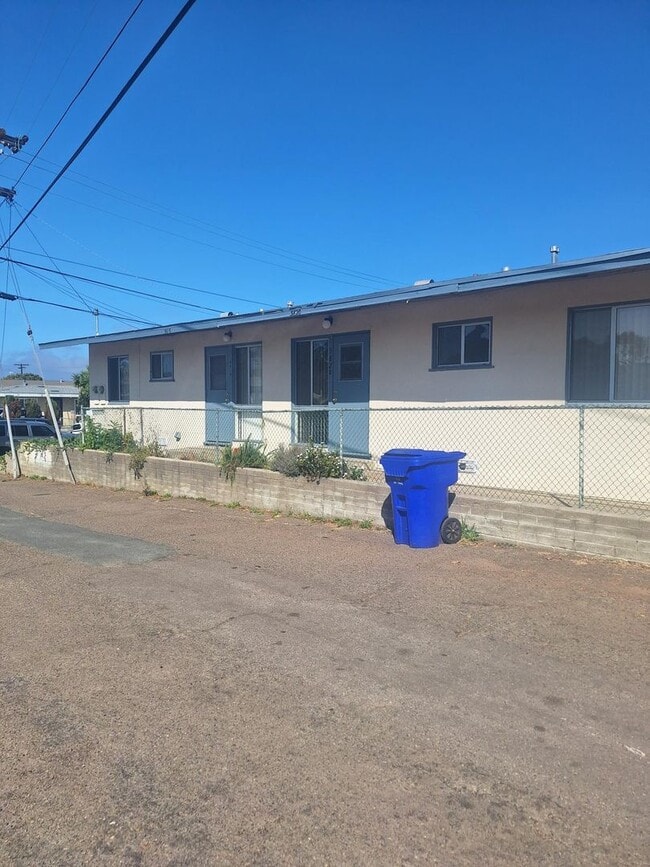 Foto del edificio - 3820 Merrimac Ave