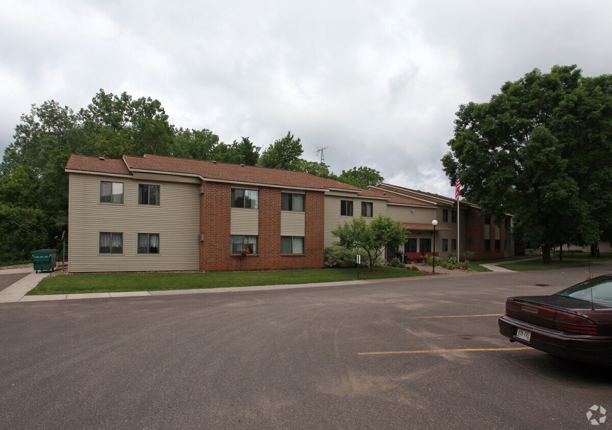 Building Photo - Briarwood Apartments