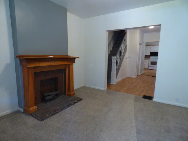 Foto del edificio - Merion Village 2 BR