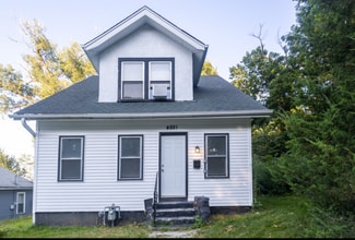 Building Photo - 4921 N 34th Ave