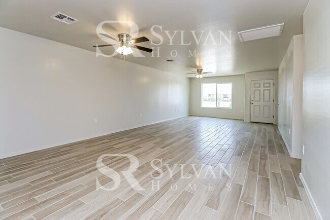 Foto del edificio - Immerse yourself in comfort and convenience