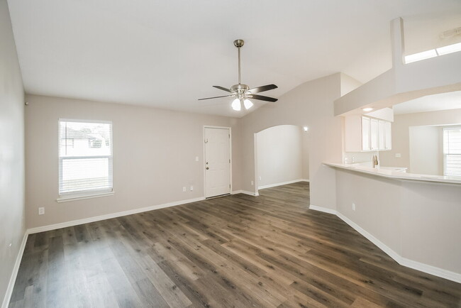 Building Photo - 2951 Waters View Cir
